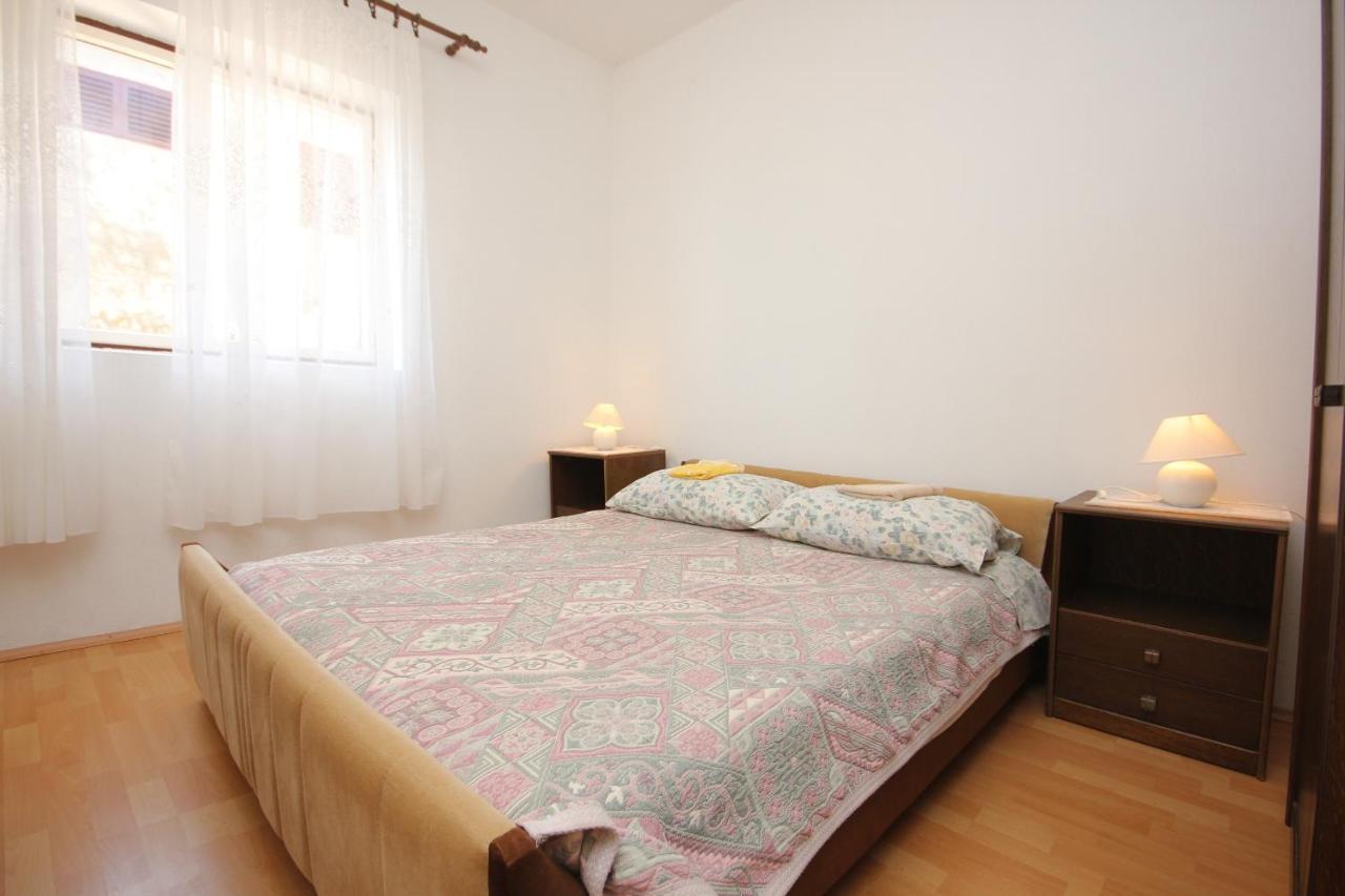 Apartment Savar 8079A Brbinj エクステリア 写真